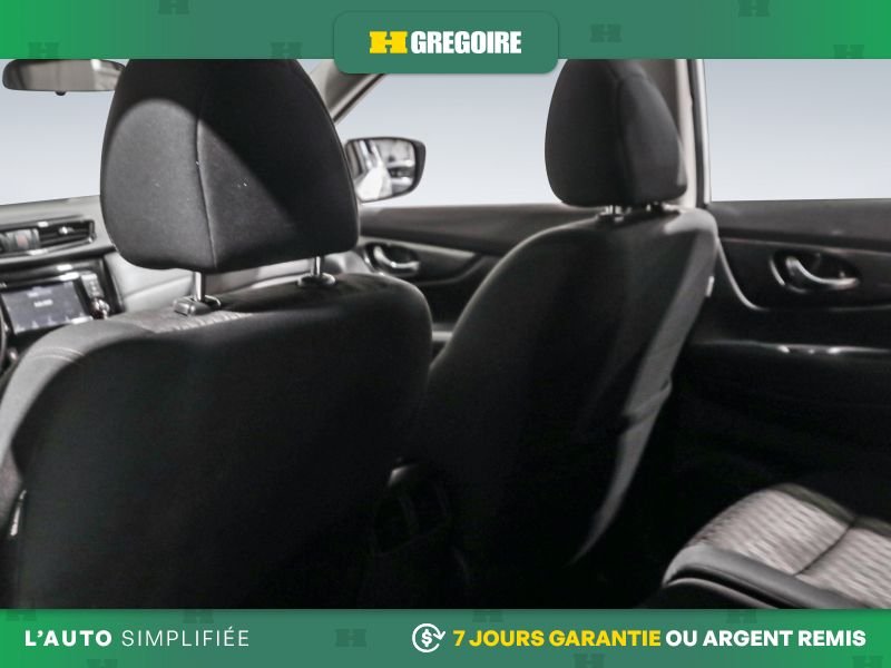 2020 Nissan Rogue White Laval - photo #21