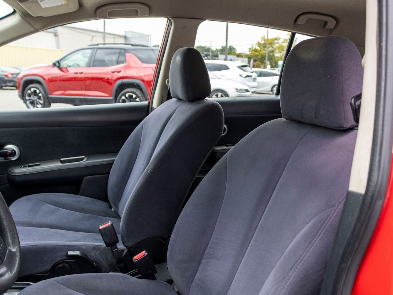Nissan Versa 5dr HB I4 Auto 1.8 S 2009 Rouge Châteauguay - photo #21