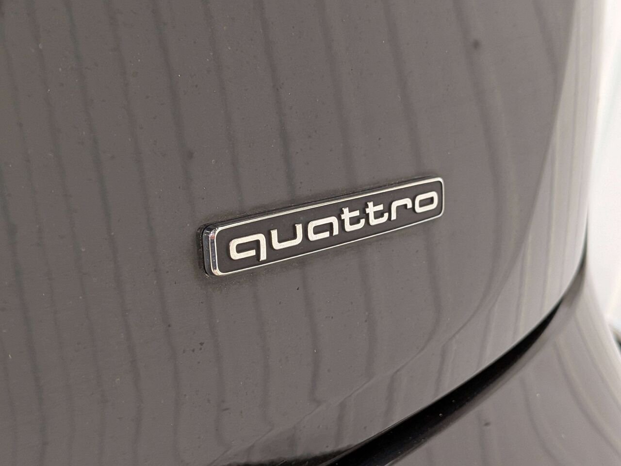 2023 Audi Q5 Technik 45 TFSI quattro Black Val-David - photo #39