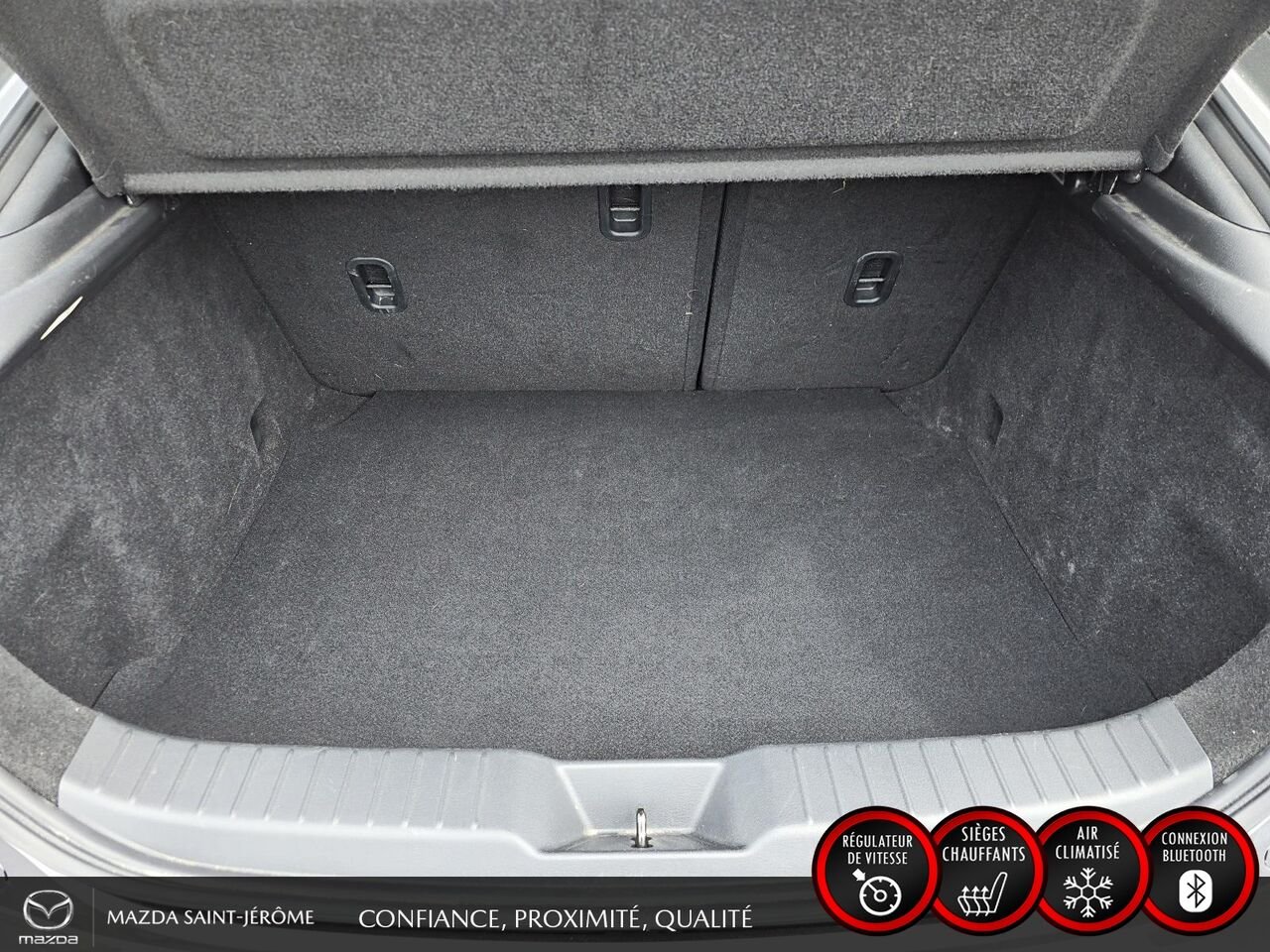 2025 Mazda Mazda3 Sport Grey Sainte-Agathe-des-Monts - photo #22