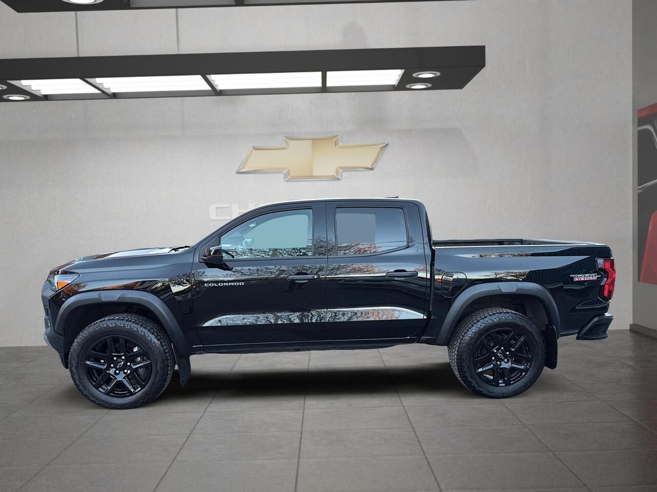 2023 Chevrolet Colorado Trail Boss cabine multiplace 4RM Black Saint-Hyacinthe - photo #4