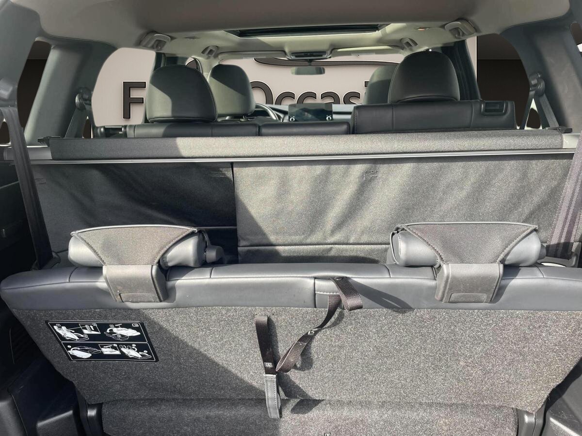 2024 Mitsubishi Outlander Plug-In Hybrid Grey  - photo #14