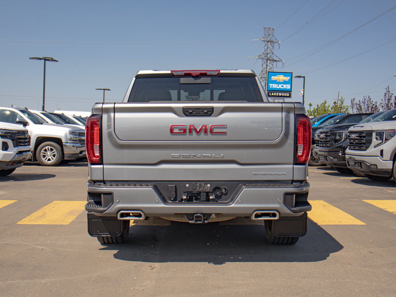 2025 GMC Sierra 1500 4WD Crew Cab 147 Denali Grey Sherwood Park - photo #8