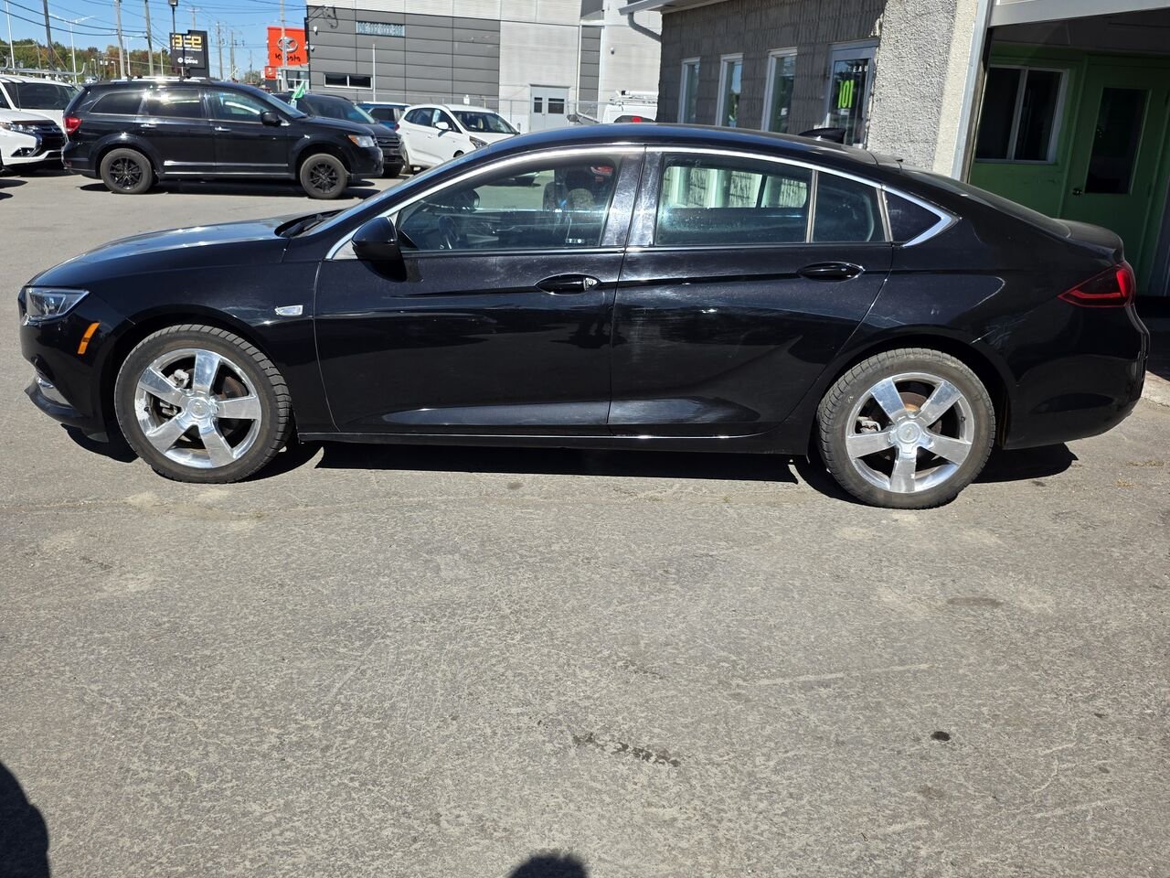 2019 Buick Regal Sportback Black  - photo #2