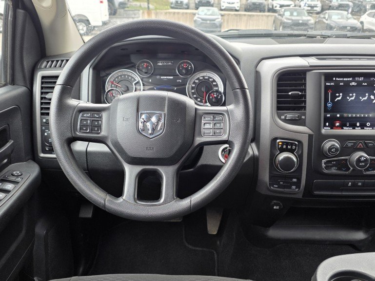 Ram 1500 CLASSIC ST 4X4 2020 Gris Mont-Laurier - photo #15