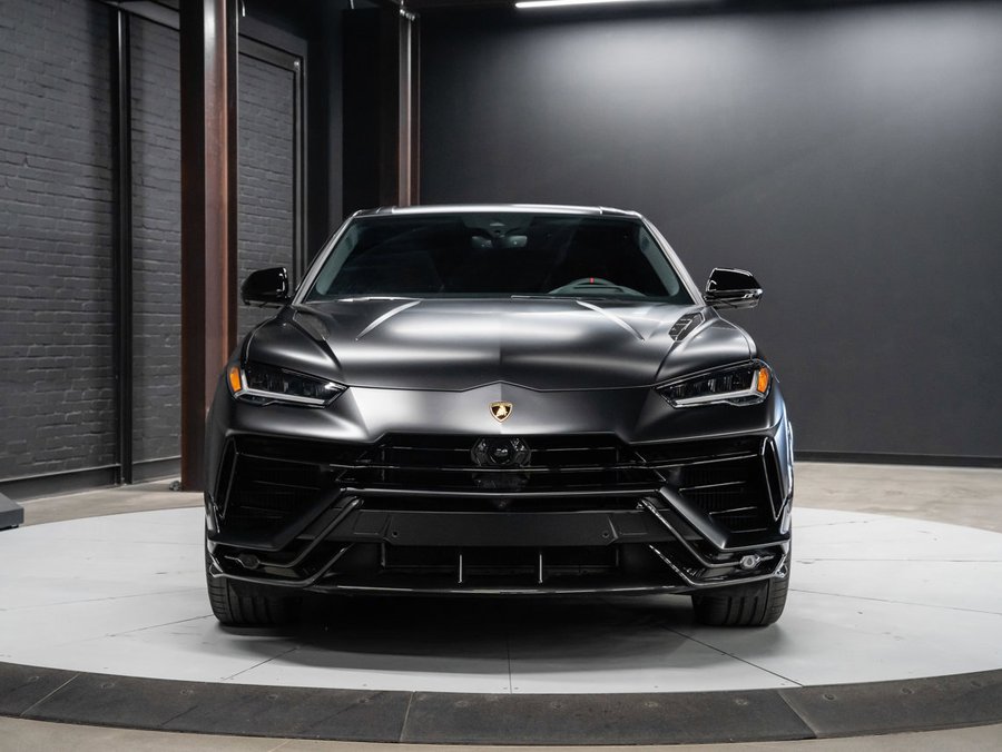 2023 Lamborghini Urus 2023 Black