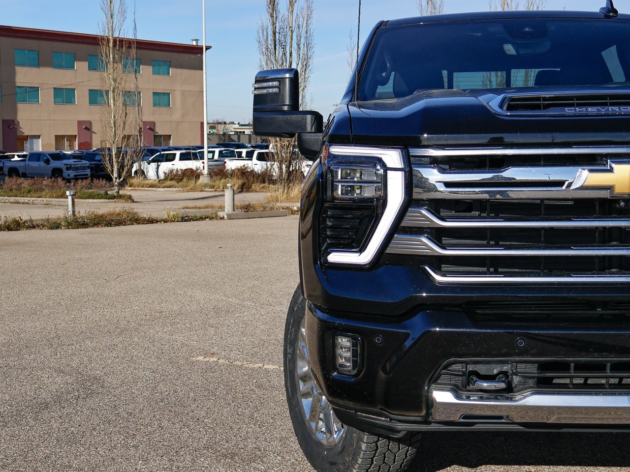 2024 Chevrolet Silverado 3500HD 4WD Crew Cab 159 High Country Black Sherwood Park - photo #5