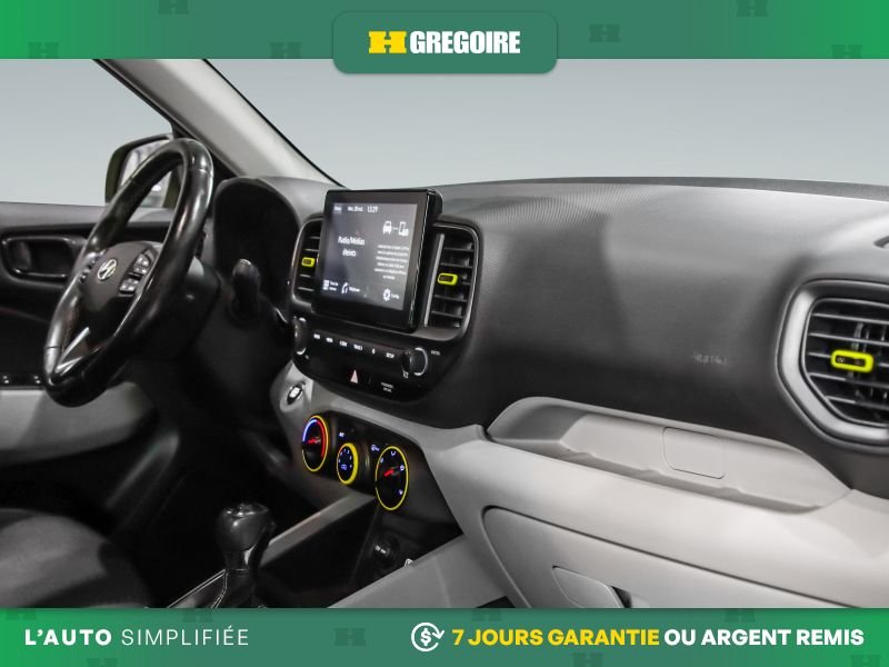 2020 Hyundai Venue Green Saint-Eustache - photo #27