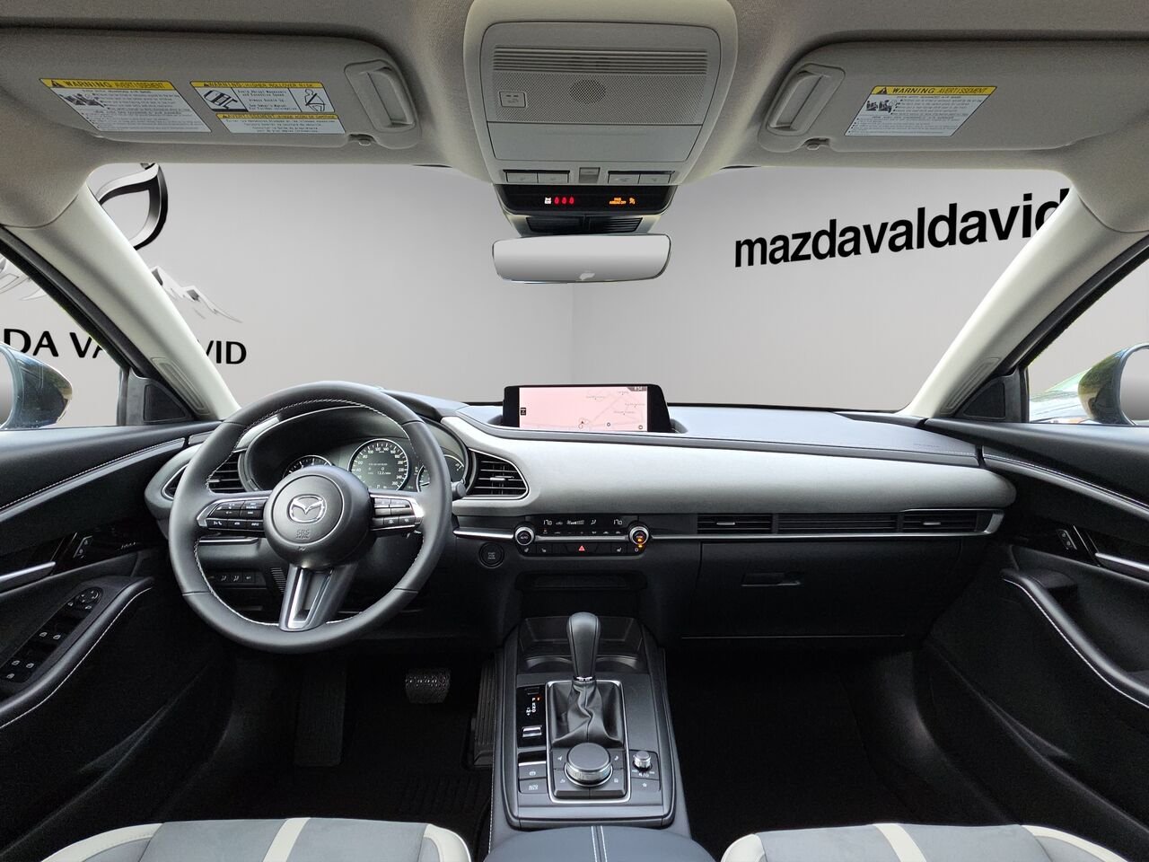Mazda CX-30 GT, traction intégrale, sièges en cuir, caméra 360°, toit ouvrant, Bose 12 HP, affichage tête 2026 Bleu cristal foncé mica Val-David - photo #17