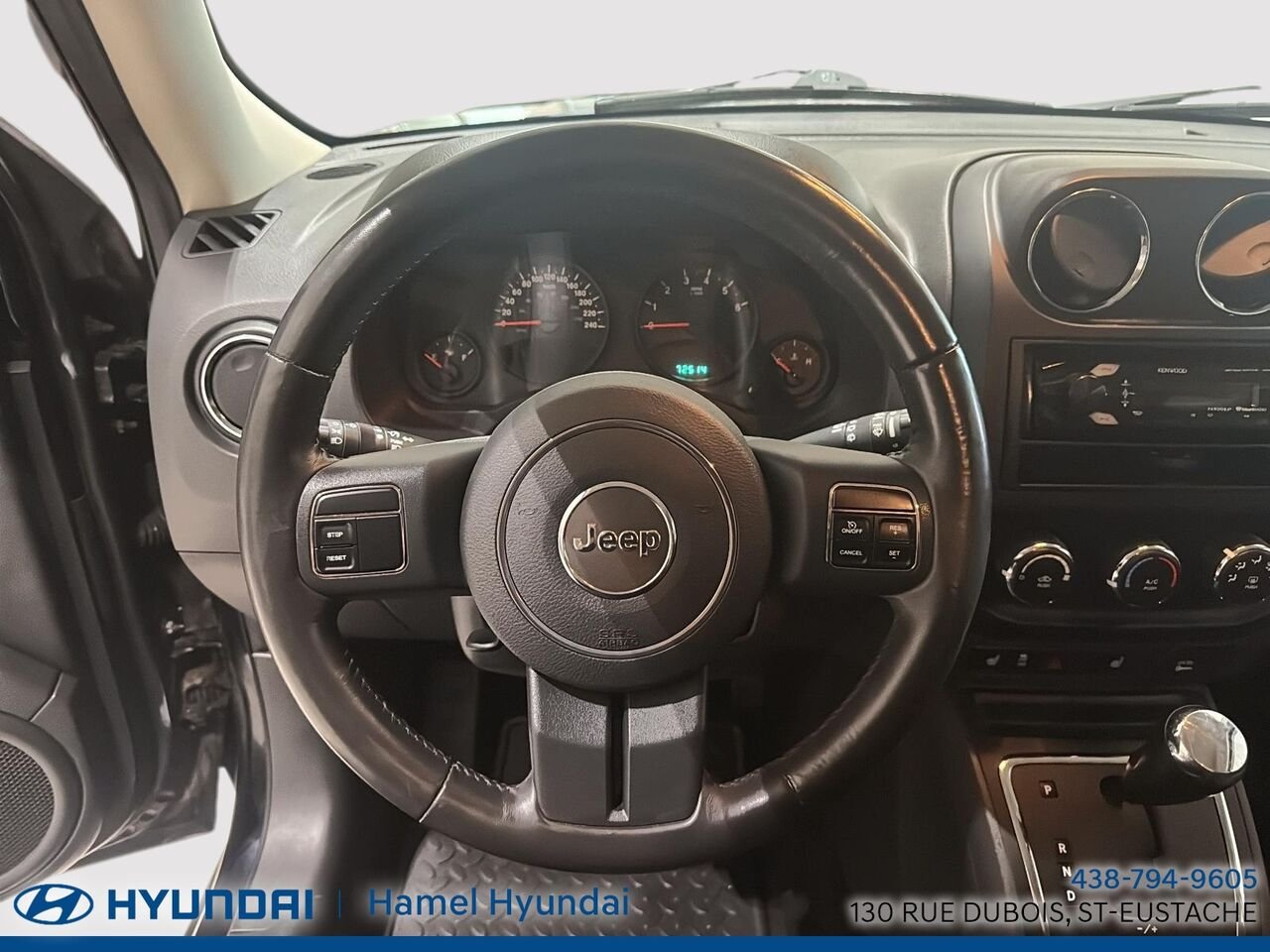 Jeep Patriot 2011 Bleu Saint-Eustache - photo #10