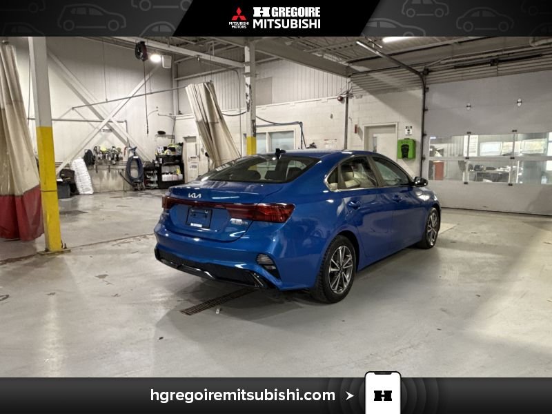 2022 Kia Forte Blue Blainville - photo #8