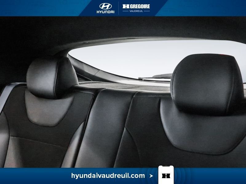 2022 Hyundai Veloster Grey Vaudreuil-Dorion - photo #18