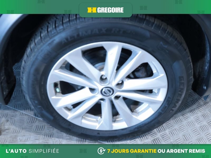 2019 Nissan Qashqai Blue Saint-Eustache - photo #26