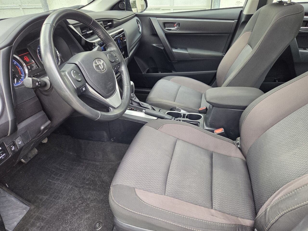 2017 Toyota COROLLA Grey Mont-Laurier - photo #13