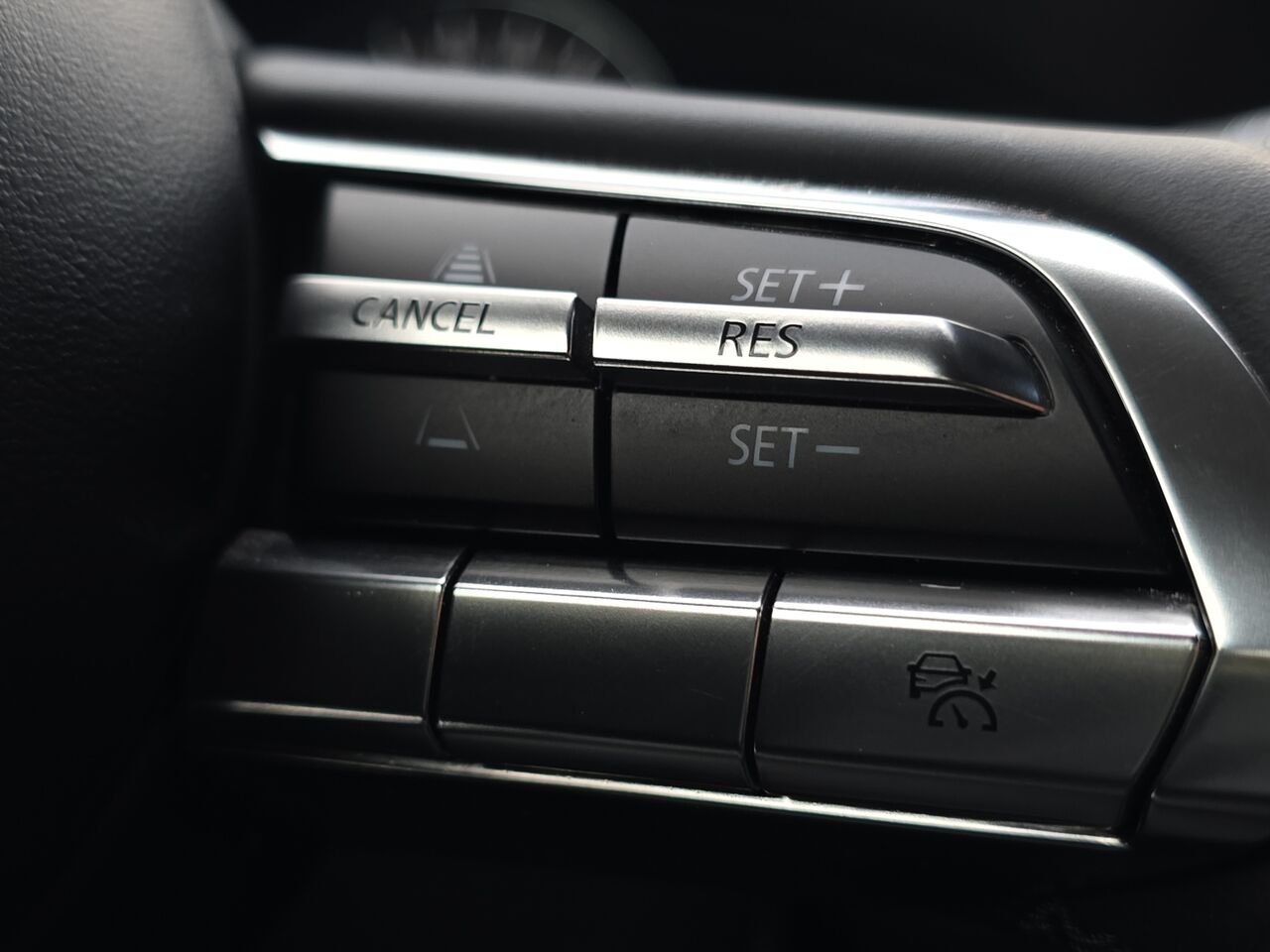 2025 Mazda CX-50 hybride GS-L e-AWD, toit panoramique, sièges avant chauffants, volant chauffant, Apple CarPlay/Android Grey Val-David - photo #14