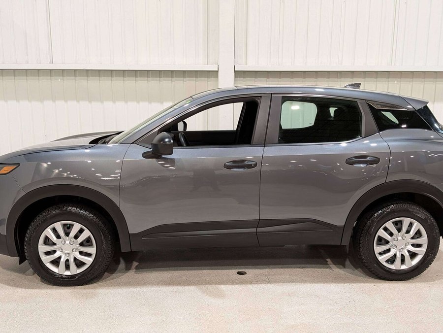 Nissan Kicks S AWD 2025 Gris