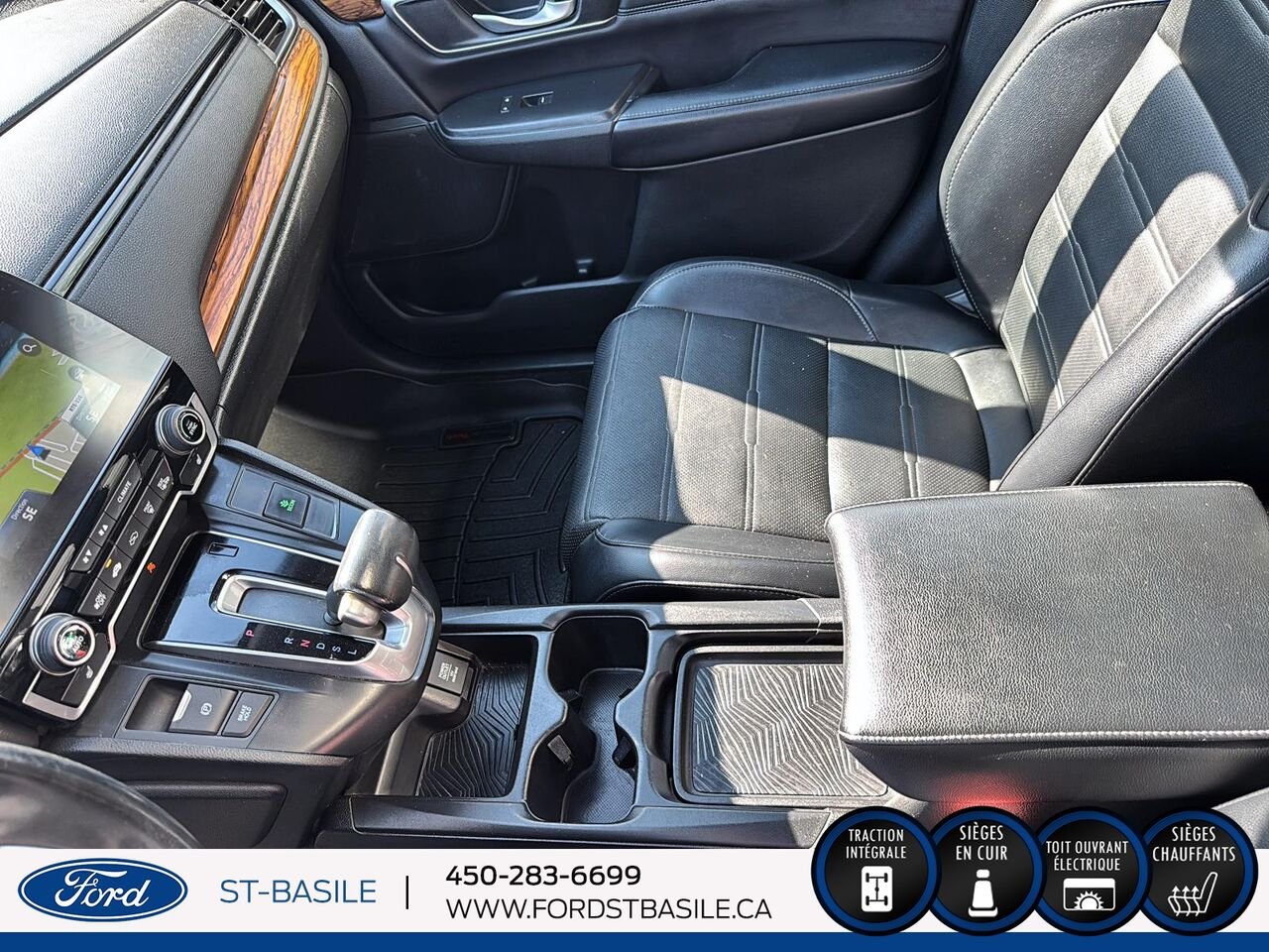 2018 HONDA CR-V Red Saint-Basile-le-Grand - photo #27