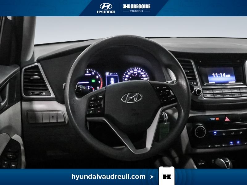 Hyundai Tucson YR847 | SE AWD 4dr 2.0L 2017 Blanc Laval - photo #19