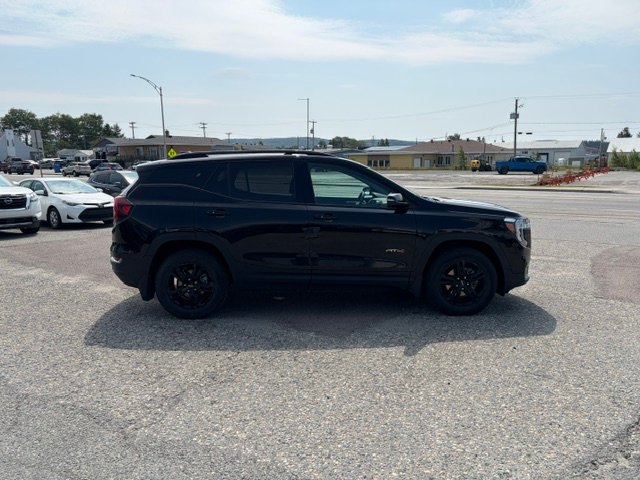 GMC Terrain AWD AT4 2023 Noir Chibougamau - photo #6