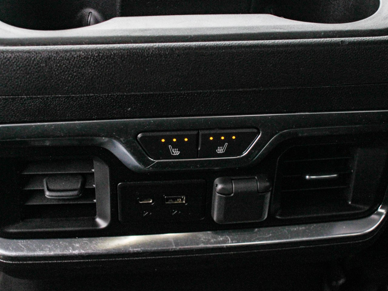 2023 GMC Sierra 3500HD 4WD Crew Cab 159 Denali Black Sherwood Park - photo #33