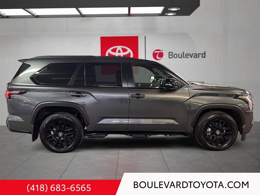Toyota Sequoia 2026 2026 Gris magnétique métallisé
