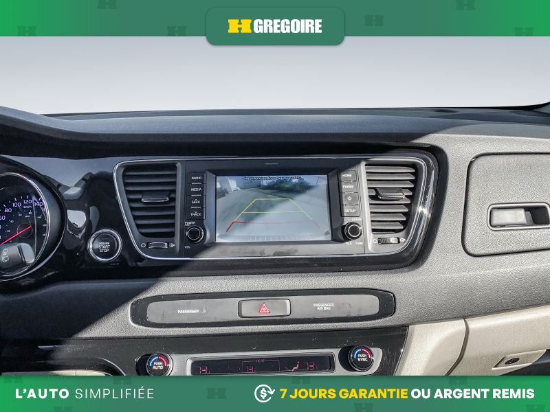 2019 Kia Sedona White Blainville - photo #17
