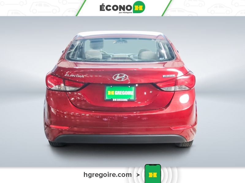 2016 Hyundai Elantra Red Saint-Eustache - photo #5