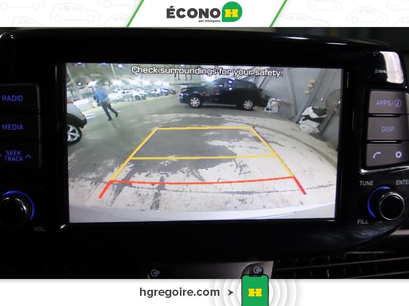 2018 Hyundai Elantra Silver Laval - photo #10