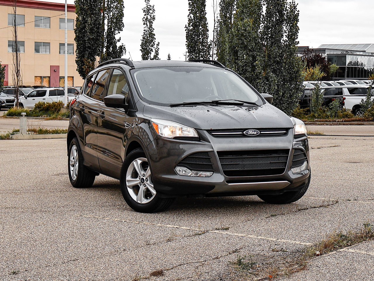 2015 Ford Escape FWD 4dr SE Grey Sherwood Park - photo #1