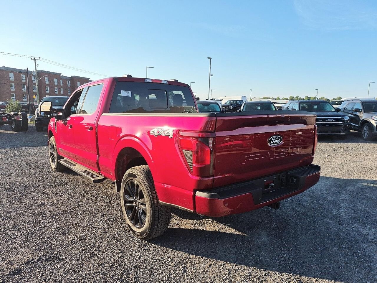 2026 Ford F-150 Ruby Red Metallic Tinted Clearcoat Saint-Jérôme - photo #4