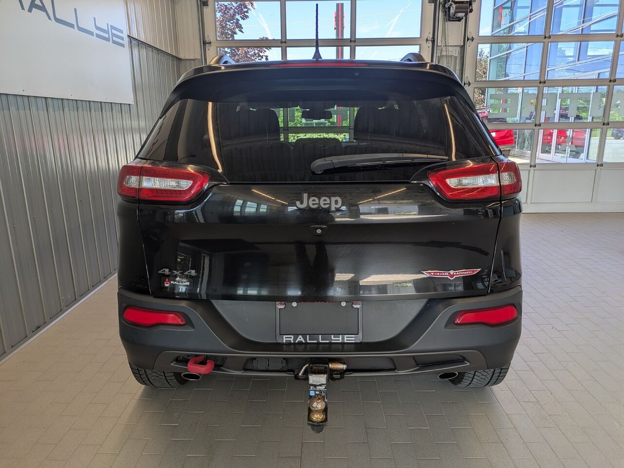 2017 Jeep Cherokee Black Gatineau - photo #2