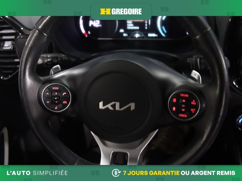 2022 Kia Soul Black Blainville - photo #17