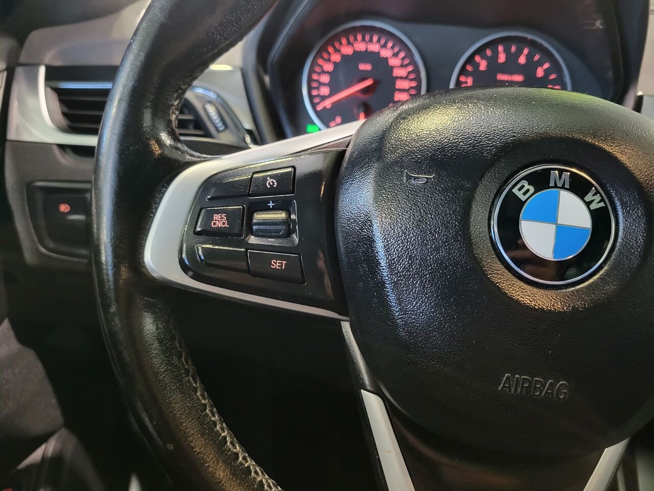2018 BMW X1 Black  - photo #18