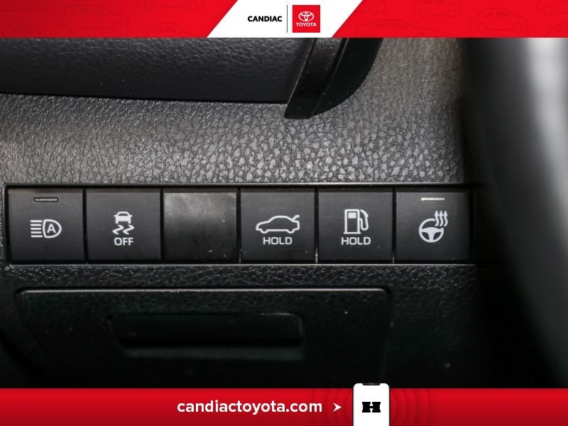 2023 Toyota Camry Black Laval - photo #26