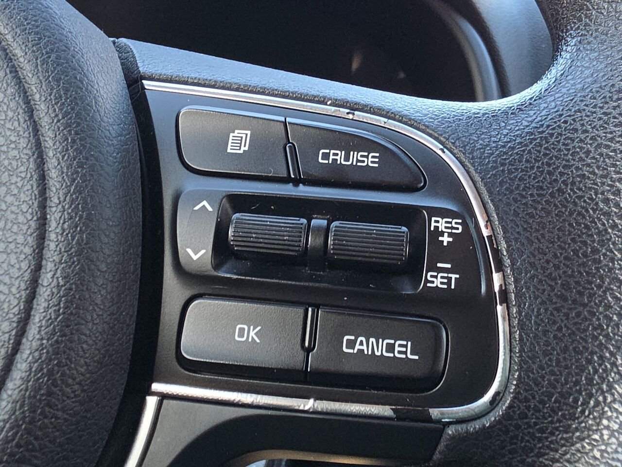 2017 Kia Sportage LX 4 portes TI, écran tactile, commande audio au volant, cruise control Blue Val-David - photo #19