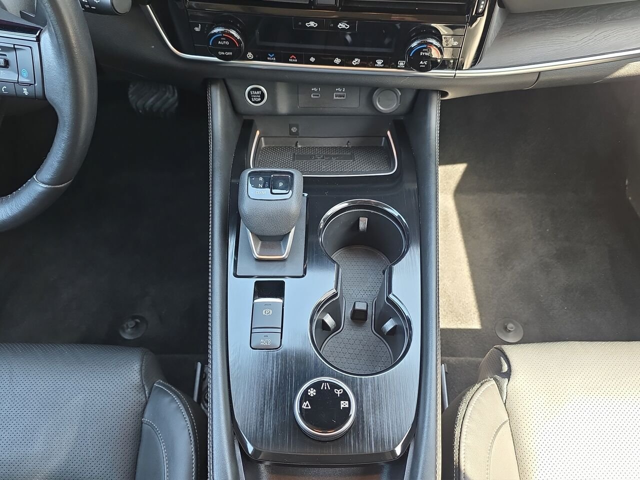 2023 Nissan Rogue Platine TI, Sièges en cuir, Navigation, toit ouvrant panoramique, détecteur d'angles morts Black Val-David - photo #11