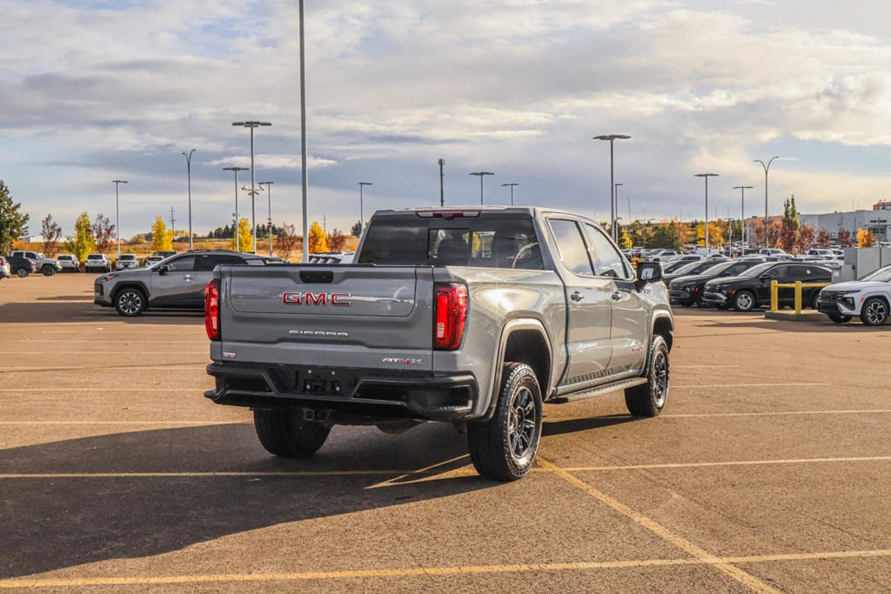 2024 GMC Sierra 1500 4WD Crew Cab 147 AT4X Grey Sherwood Park - photo #8