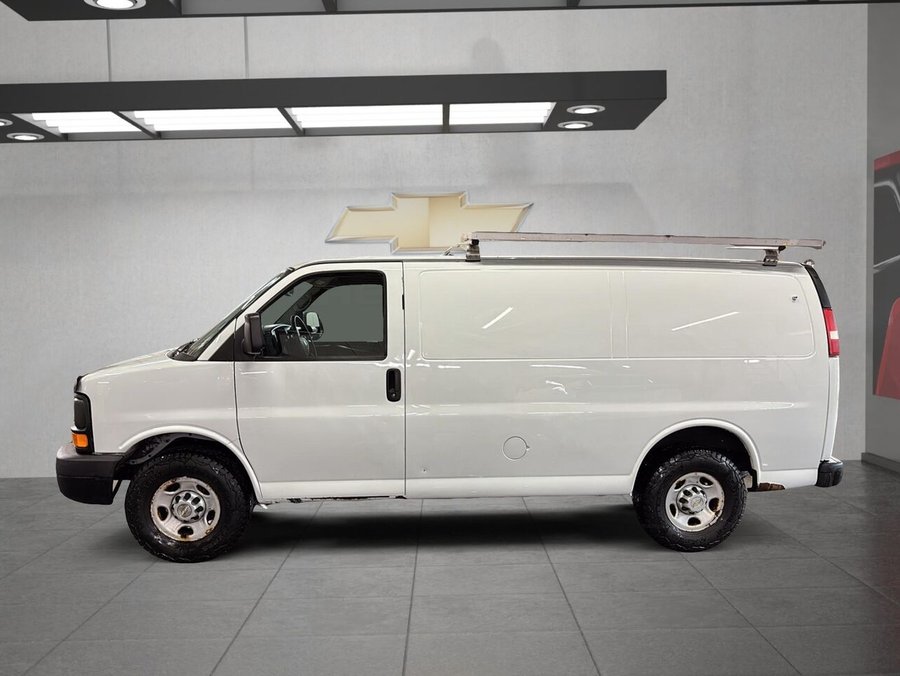 CHEVROLET EXPRESS 2500 LS 2013 Blanc