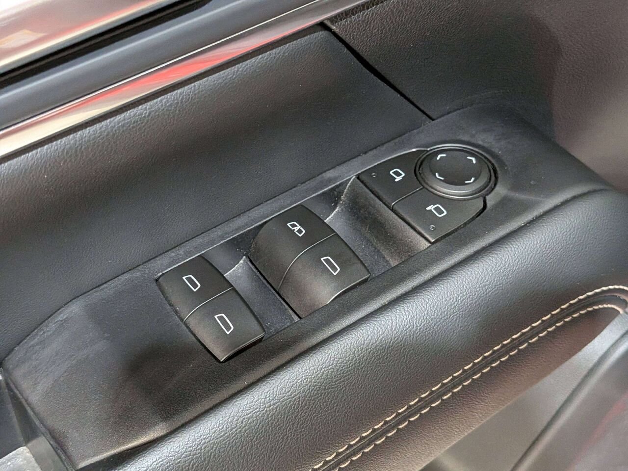 2026 GMC Terrain AWD 4dr Elevation Red Val-David - photo #31