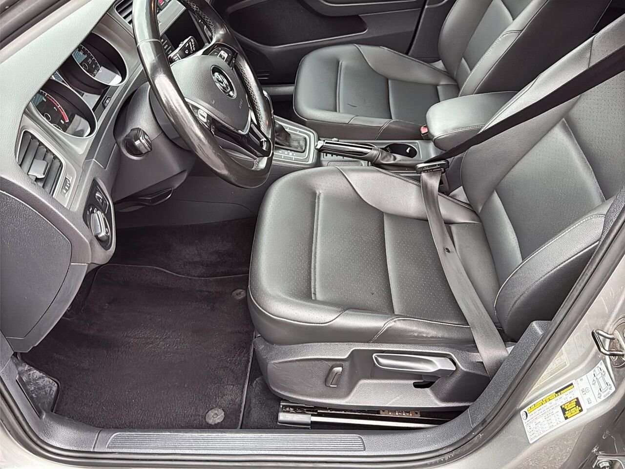 VOLKSWAGEN GOLF TRENDLINE 2016 Gris Saint-Hyacinthe - photo #8
