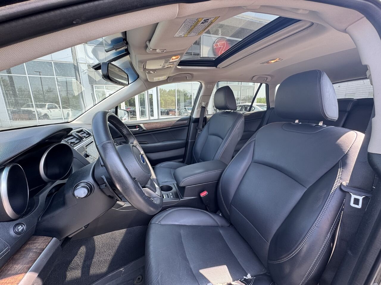 2018 Subaru Outback 3.6R Black Granby - photo #12