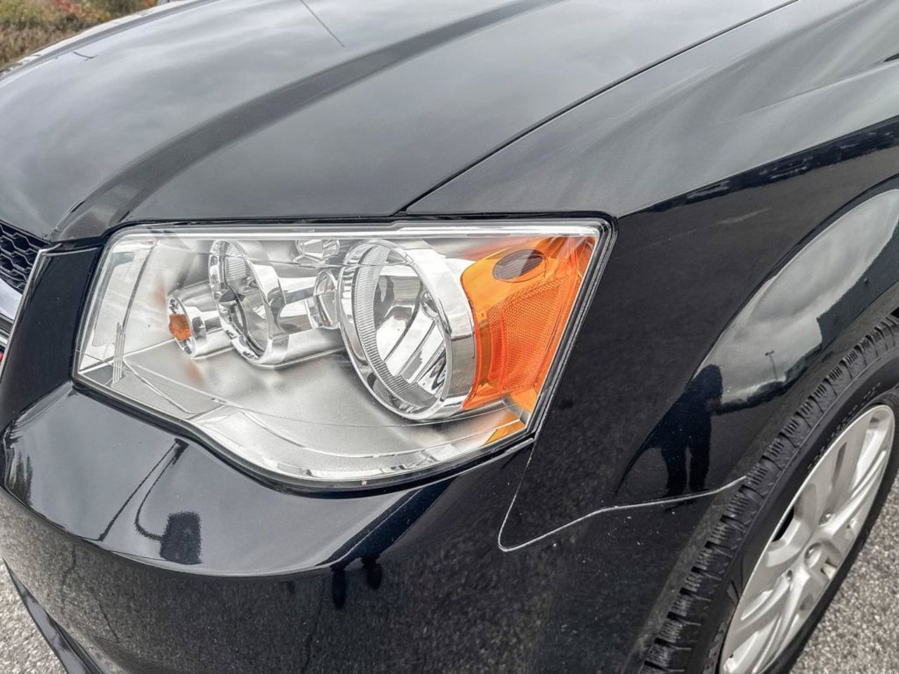 2019 Dodge Grand Caravan 2C4RDGBGXKR526871 Black Mirabel - photo #10