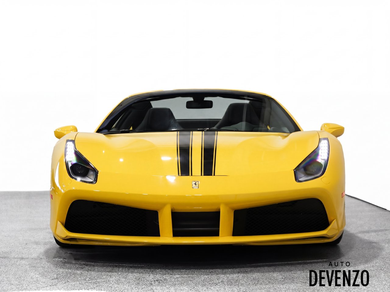 Ferrari 488 2017 Jaune Saint-Eustache - photo #10