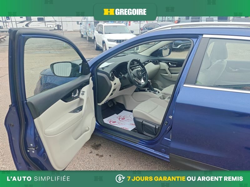 2021 Nissan Qashqai Blue Laval - photo #11