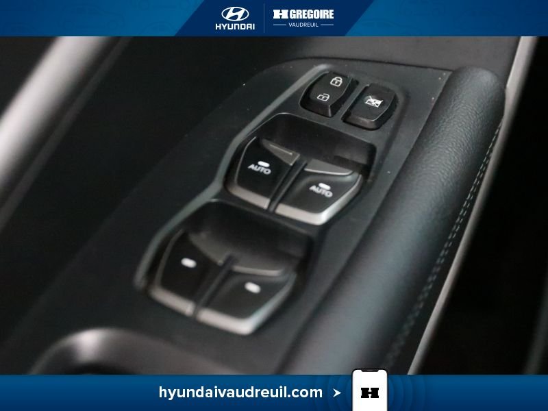 2018 Hyundai Santa Fe White Laval - photo #16