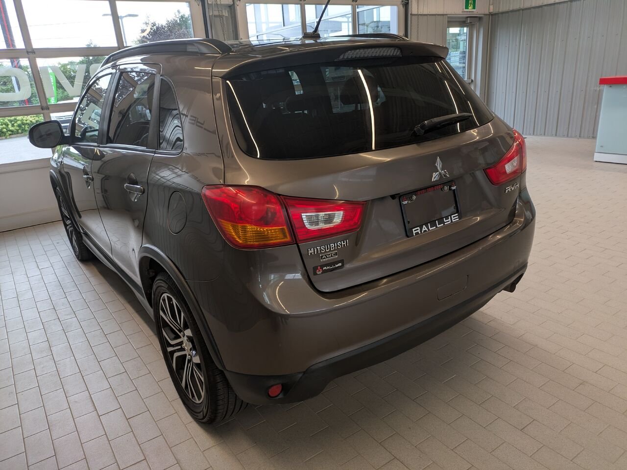 2016 Mitsubishi RVR Brown Gatineau - photo #17