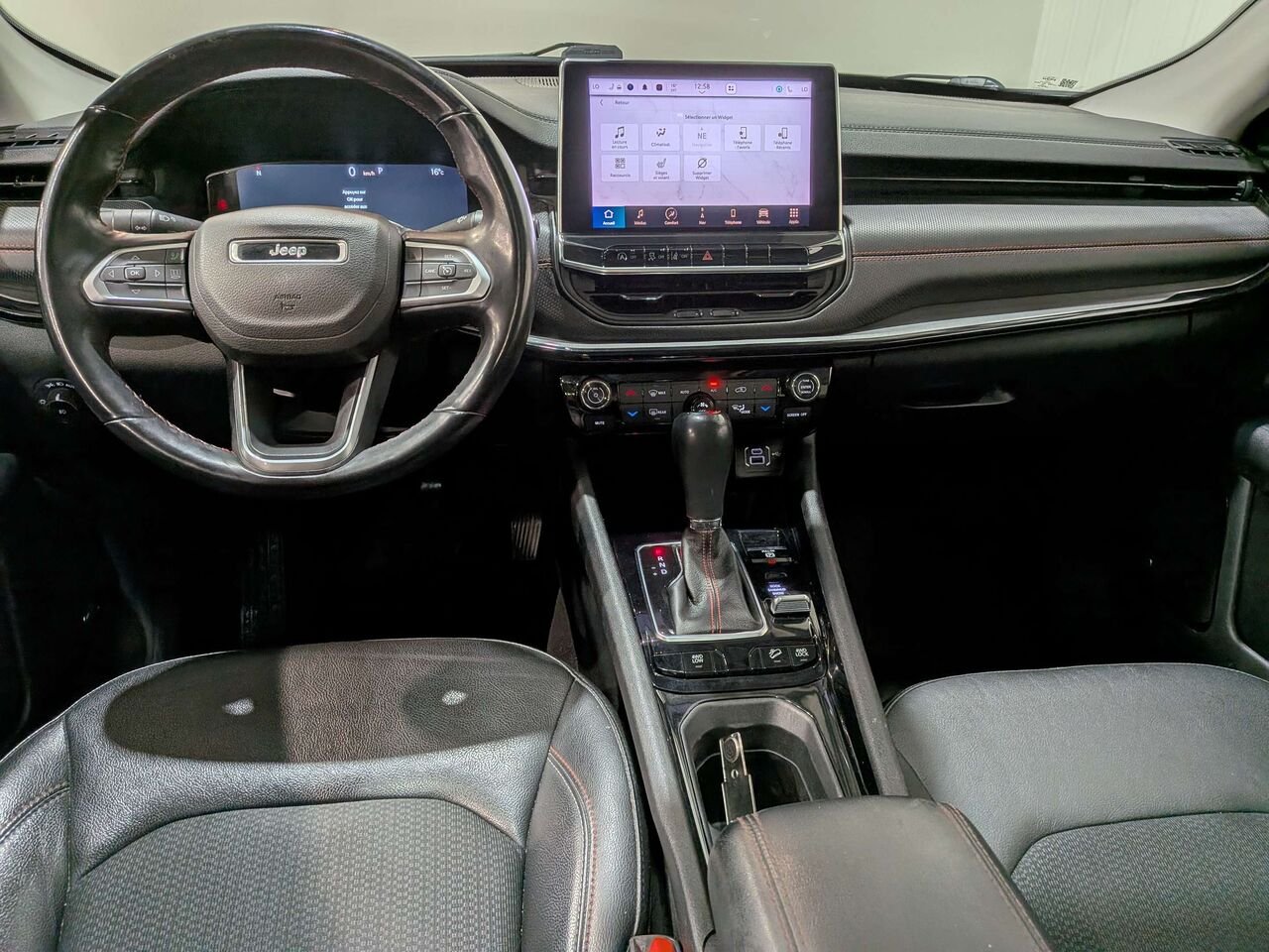 2022 Jeep Compass Trailhawk 4x4 Black Val-David - photo #30