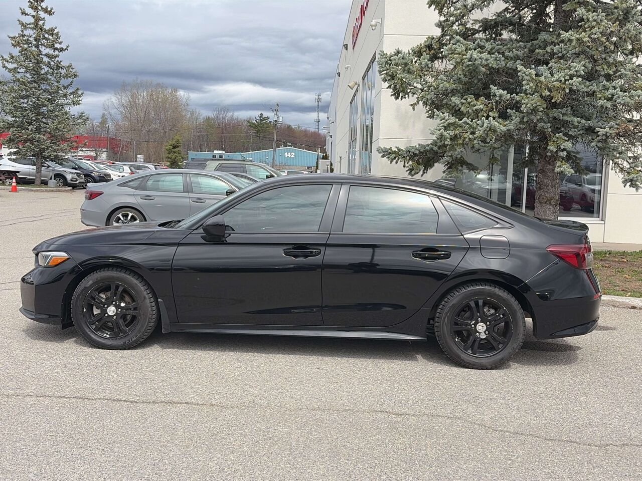 Honda Civic Sport 2025 Noir Gatineau - photo #3