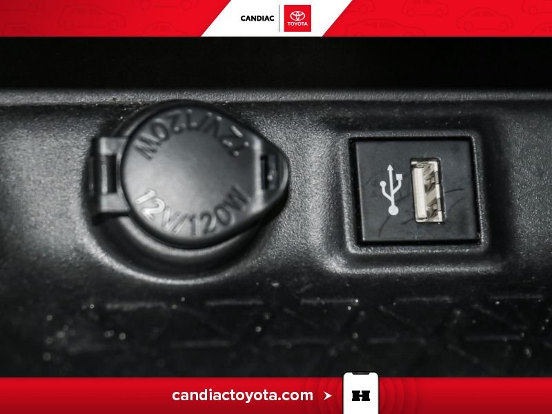 2023 Toyota Rav 4 Silver Saint-Eustache - photo #27
