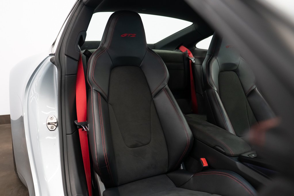 2022 Porsche 911 Carrera 4 GTS Coupe Silver Kirkland - photo #23